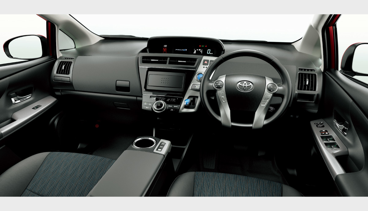 zvw40 プリウスアルファ　２０１５　運転席 プリウスα | 価格・グレード | ネッツトヨタ越後株式会社