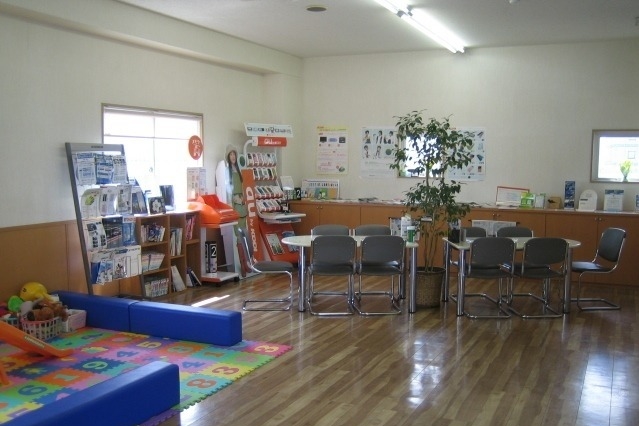 上越直江津店 サービス待合